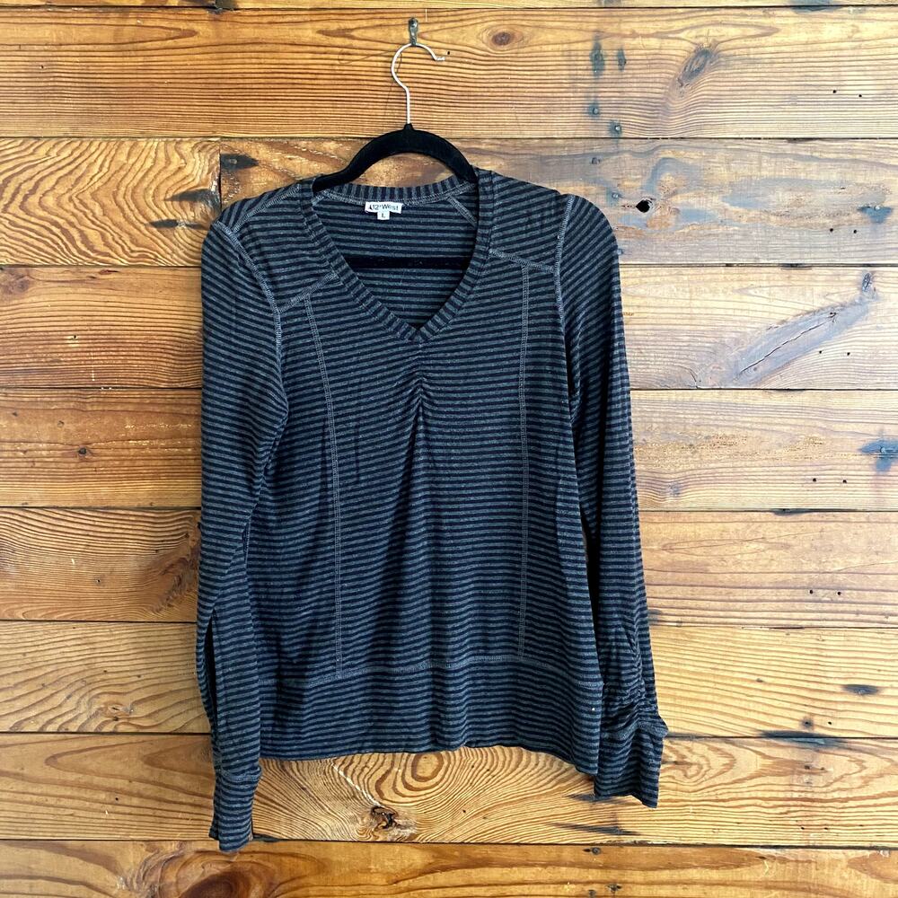 412 West Gray Striped Long Sleeve Top size Large